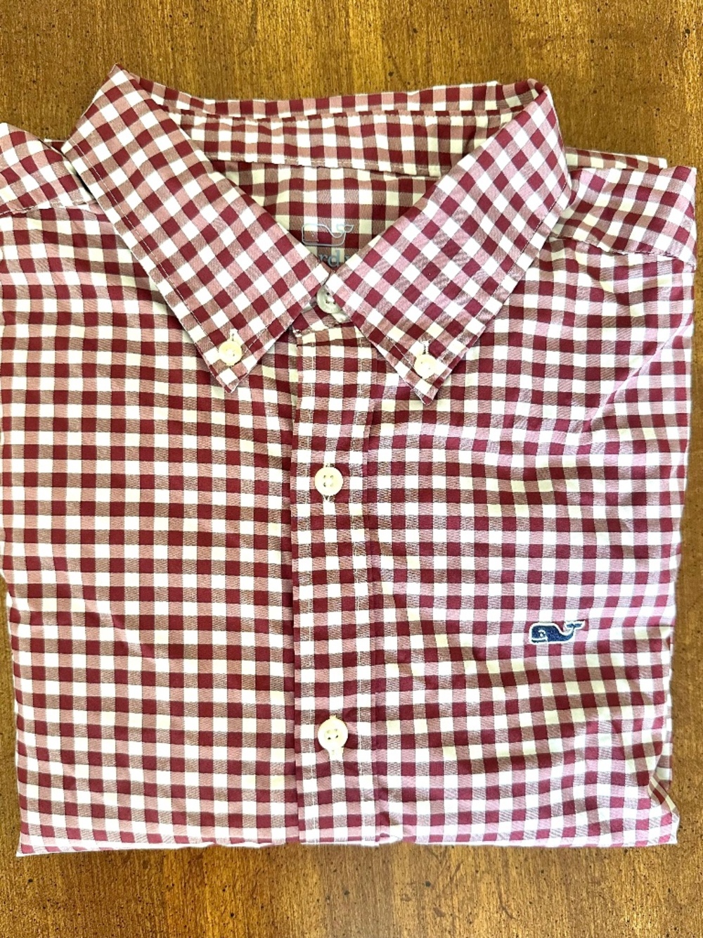 Vineyard Vines Mens Performance Whale Shirt - Size Medium - Maroon